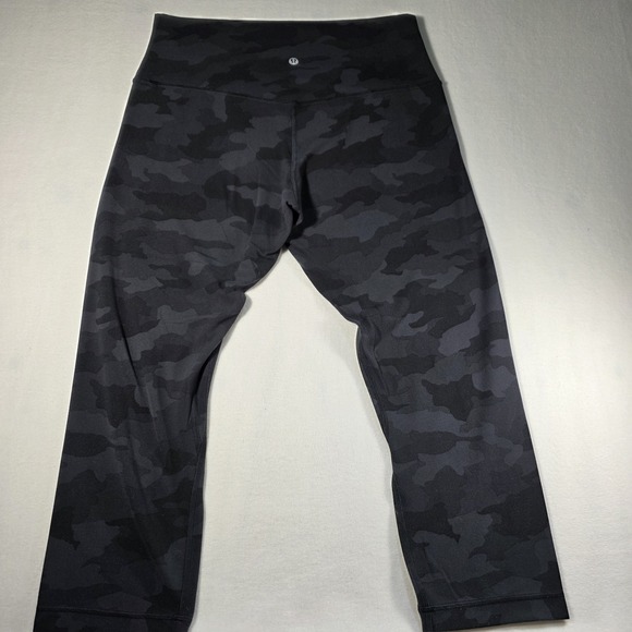 lululemon athletica Pants - Womens Lululemon Camo Print Black/Grey Leggings Yoga Workout Gym Sz 12